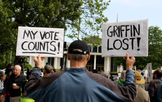 U.S. Sues North Carolina Over Voter Registration Failures Ahead of Elections